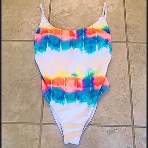 🆕🔥HOST PICK PINK/CUTE&SEXY TIE DYE&OPEN BACK SEE PICS WITH GOLD PINK BOTTOM